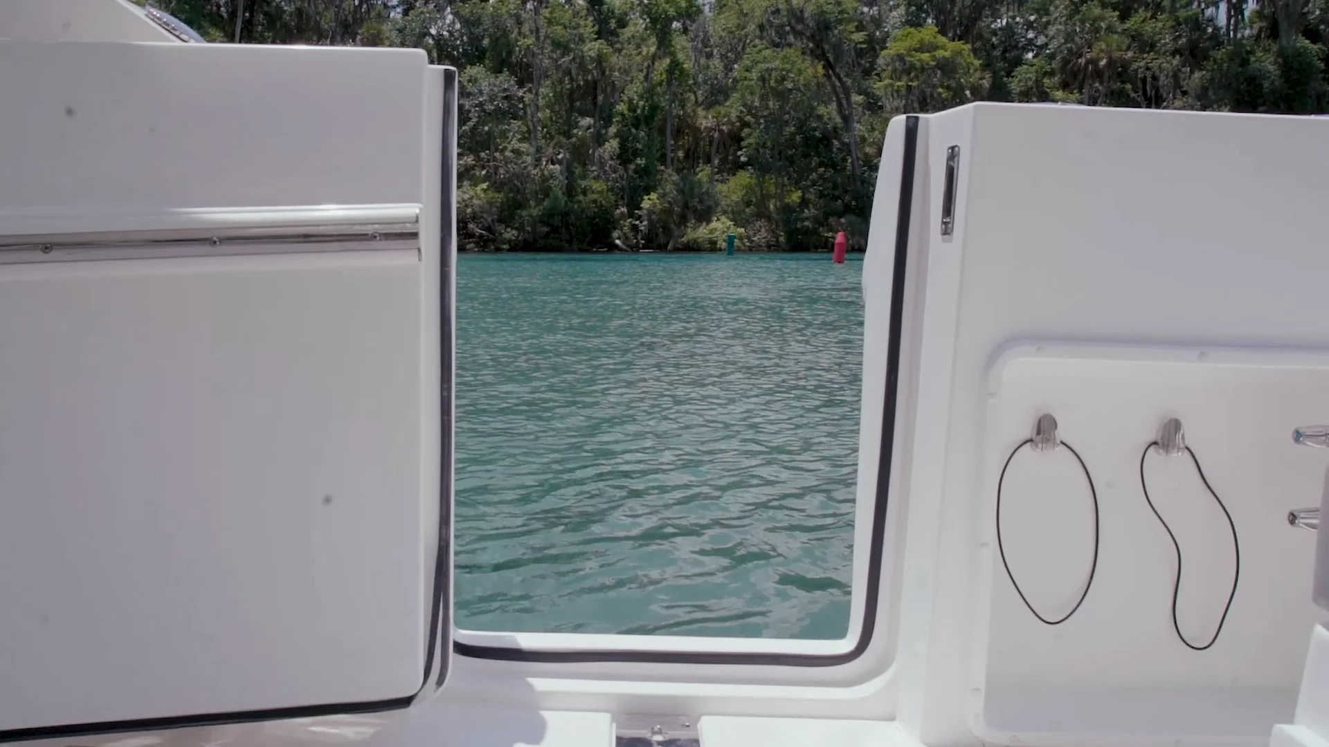 EdgeWater 310SC side boarding